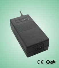 24W Desttop স্যুইচিং অ্যাডাপ্টারের পাওয়ার