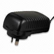 EN60950-1UL60950-1 সঙ্গে 5.7V 310MA .Universal এসি ডিসি পাওয়ার অ্যাডাপ্টার