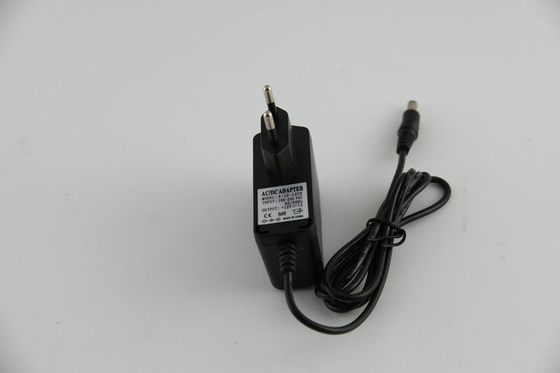 সঠিক নেতৃত্বাধীন 120V এসি ডিসি পাওয়ার অ্যাডাপ্টার সুইচিং, 12W আন্তর্জাতিক পাওয়ার অ্যাডাপ্টার