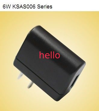 মোবাইল ফোন জন্য 1.2A এর 0.5A সঙ্গে 6W 12V ইউনিভার্সাল ইউএসবি পাওয়ার অ্যাডাপ্টার