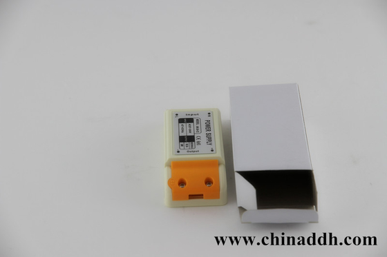 প্লাস্টিক কেস 24W Triac Dimmable PFC&gt; 0.95 সঙ্গে ড্রাইভার LED
