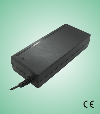 45W Desttop স্যুইচিং অ্যাডাপ্টারের পাওয়ার