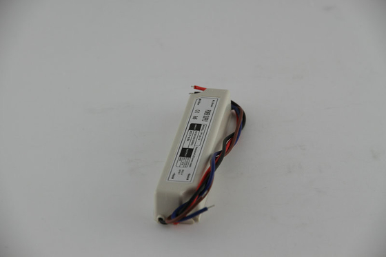 একক আউটপুট 20W ধ্রুবক ভোল্টেজ LED ড্রাইভার জলরোধী, 24V 12V LED ড্রাইভার
