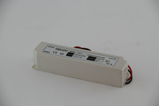 জলরোধী IP67 60W ধ্রুবক ভোল্টেজ LED ড্রাইভার 120V এসি, বিচ্ছিন্ন প্লাস্টিক কেস