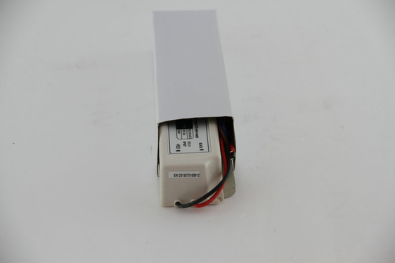 300 ছুটি 3A 36W ধ্রুবক ভোল্টেজ জলরোধী LED ড্রাইভার CCTV ক্যামেরা জন্য সম্পূর্ণ পরিসর