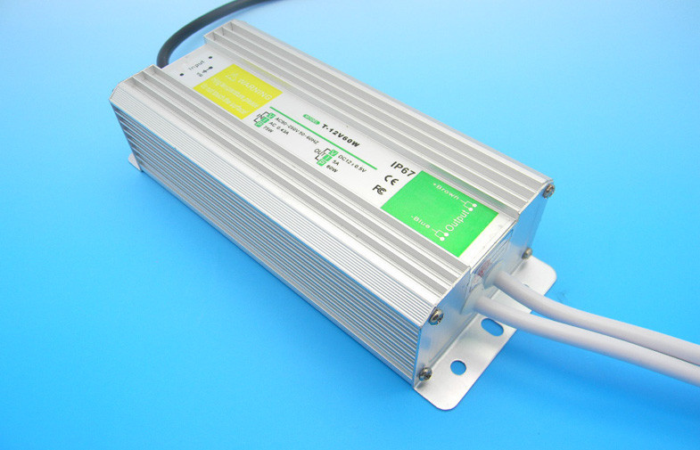 AC100 - 240V একটি IP68 LED জলরোধী ড্রাইভার, কনস্ট্যান্ট LED ড্রাইভার 12V 5A